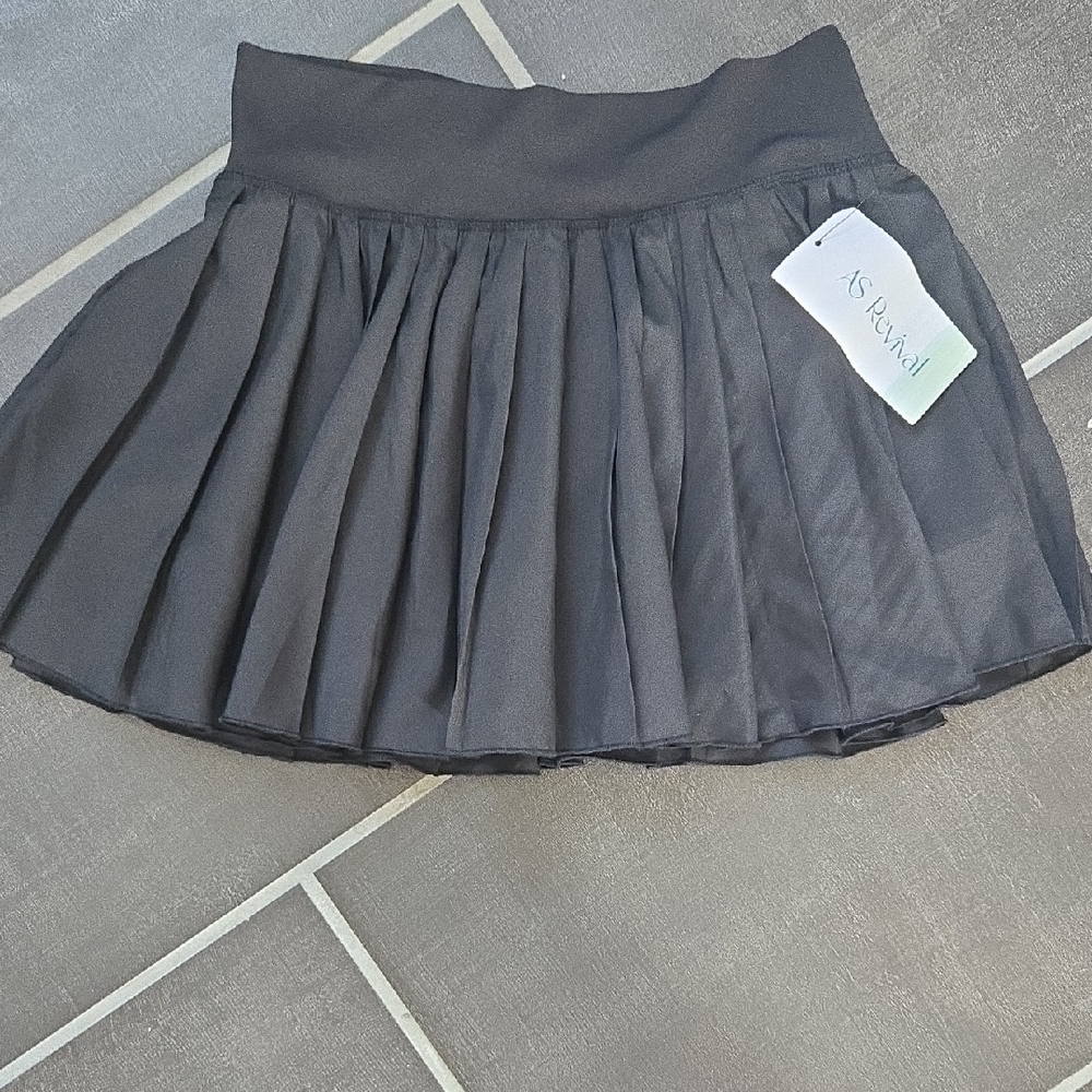 AS RIVAL Charcoal Skater Skirt